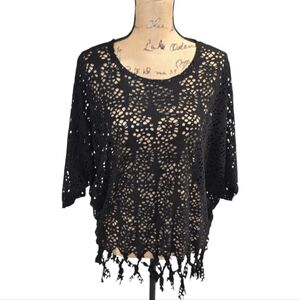 Mechant Dolman Sleeve Black Crochet Fringe Top Coverup Women's Size Medium